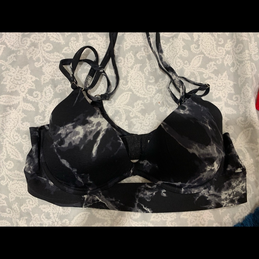 PINK Victoria’s Secret Push Up Bra